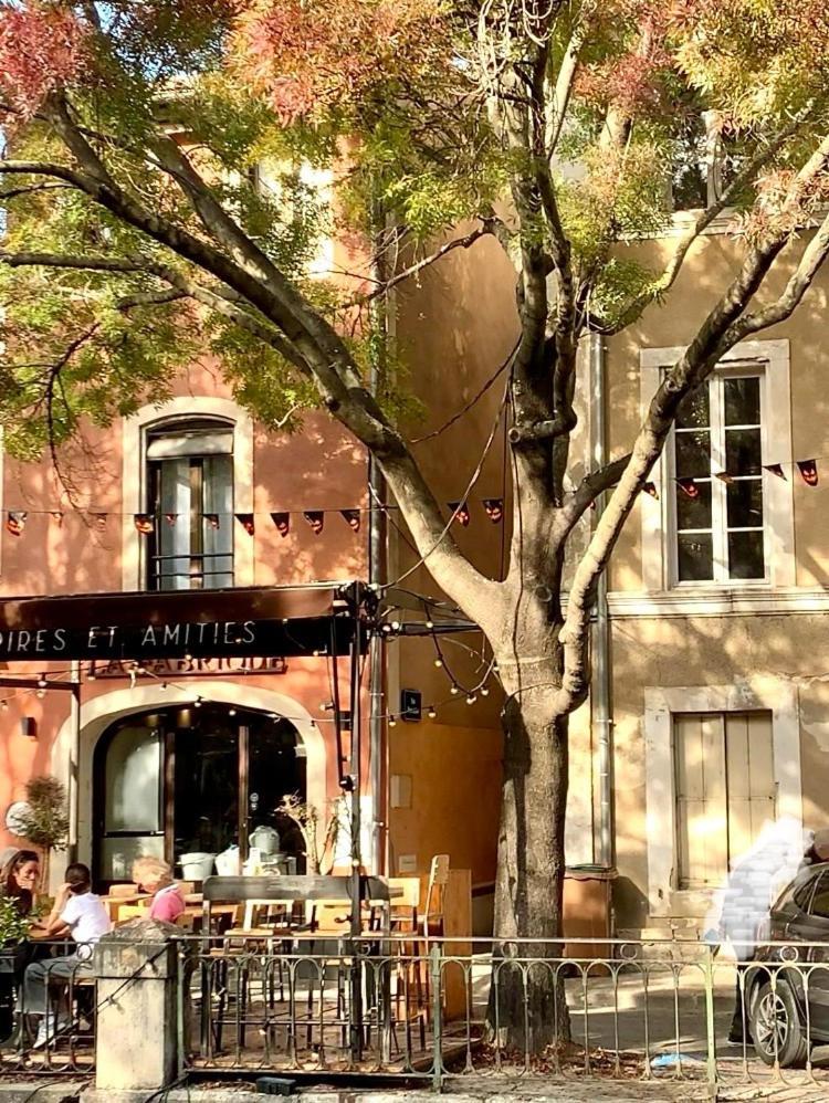 Ferienwohnung Le 40 LʼIsle-sur-la-Sorgue Exterior foto